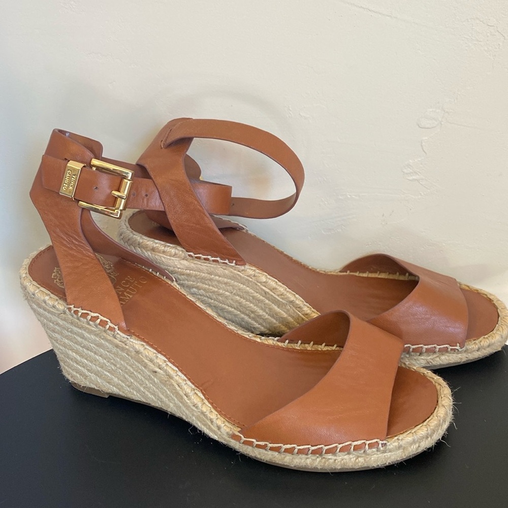Vince Camuto Espadrilles